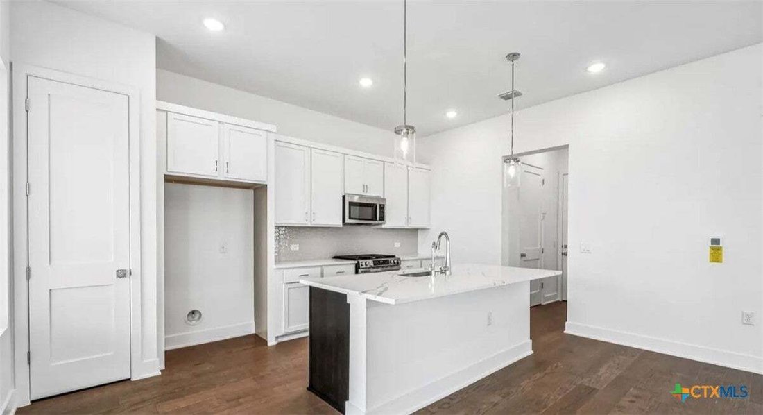 House in Austin, Texas, United States 4 - 18933955