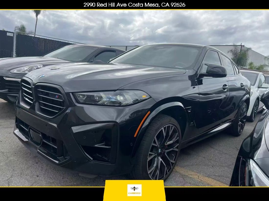 Suv in Costa Mesa, CA, United States 1 - 18932433