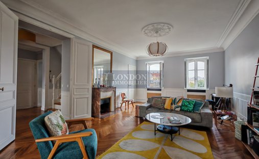 Apartment in Domaine National du Château, Versailles, France 1