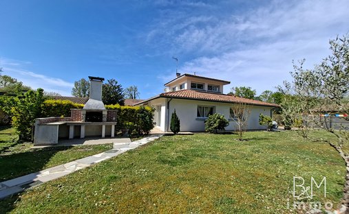 Villa in Leon, Nouvelle-Aquitaine, France 1