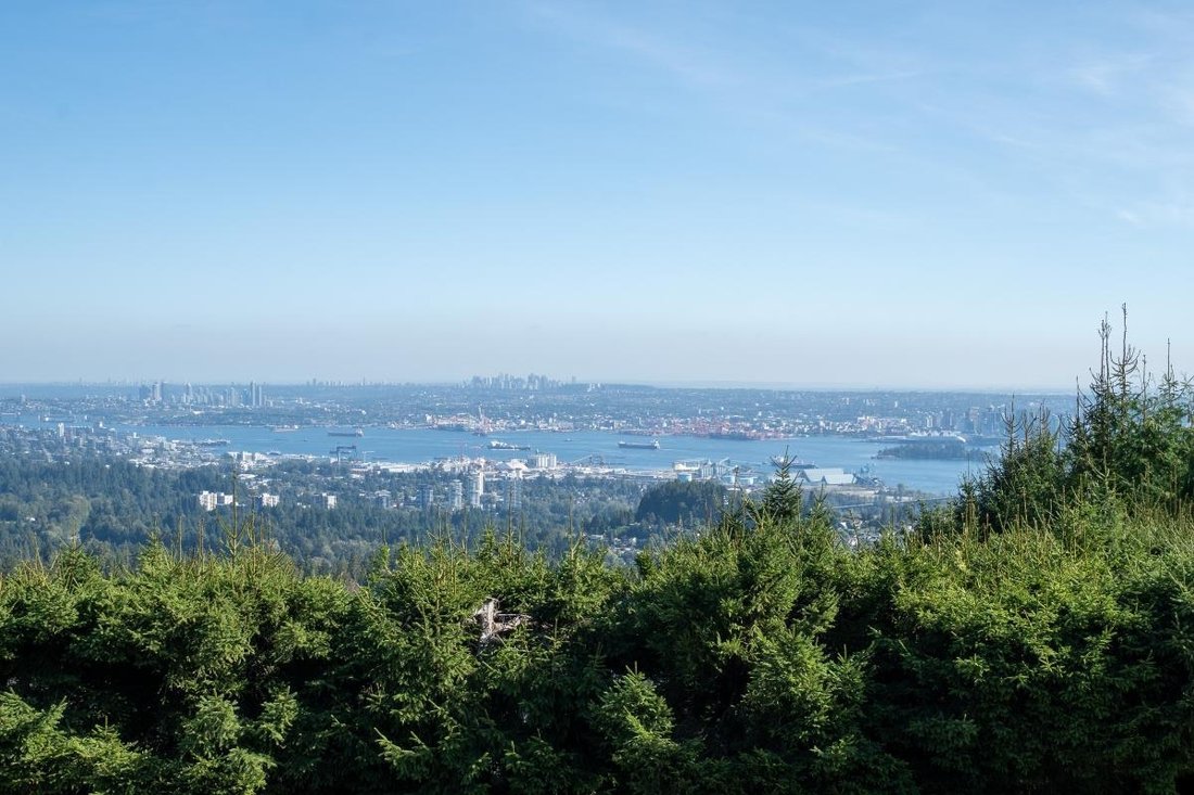 House in West Vancouver, British Columbia, Canada 4 - 18936367