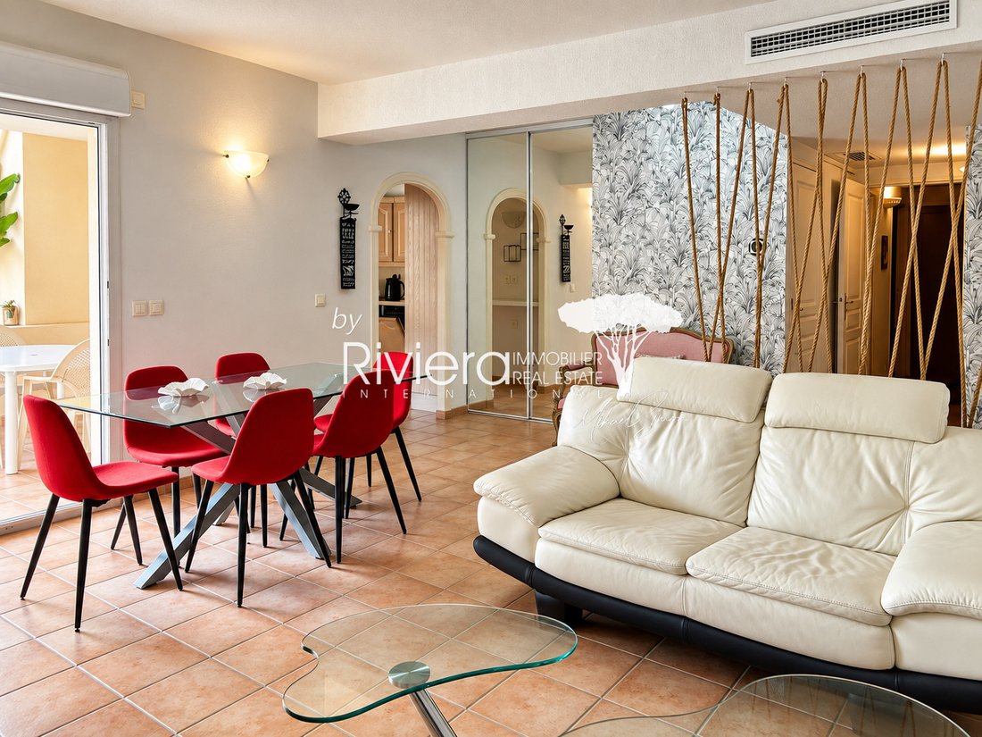 Apartment in Nord, Cavalaire-sur-Mer, France 4 - 16879935