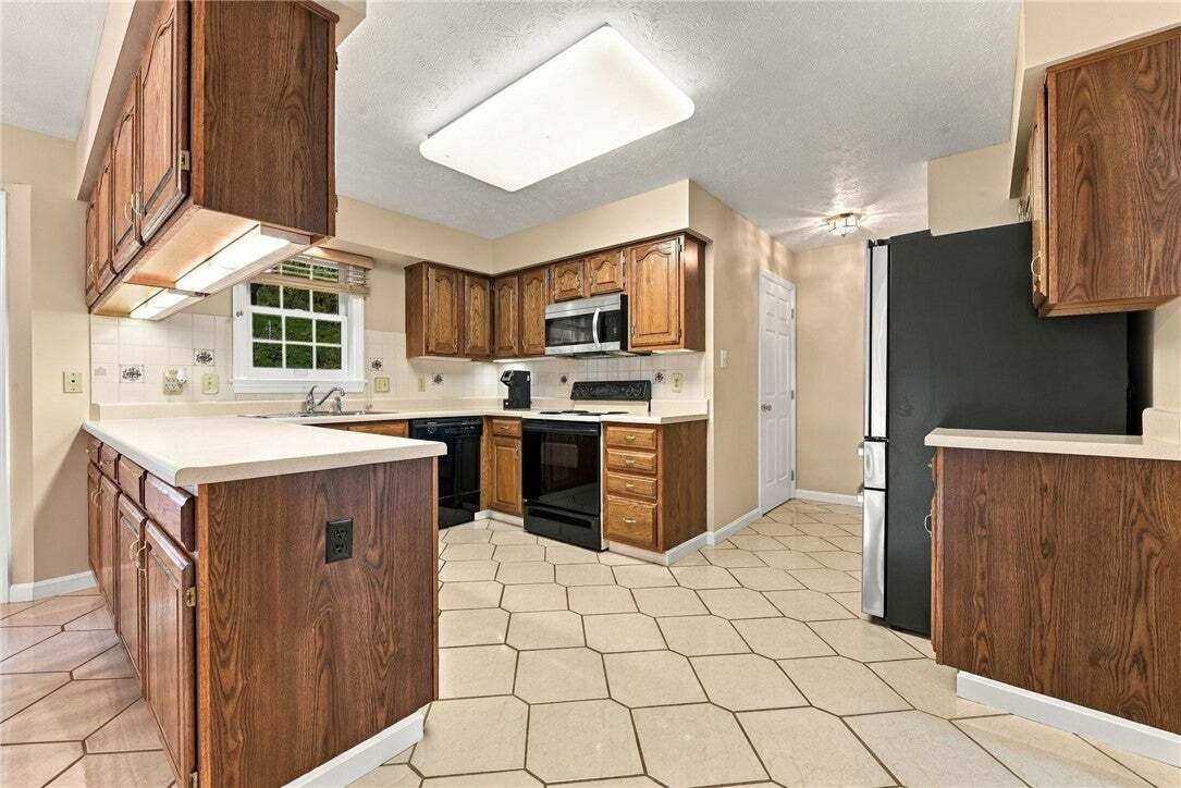House in Canonsburg, Pennsylvania, United States 5 - 18933805