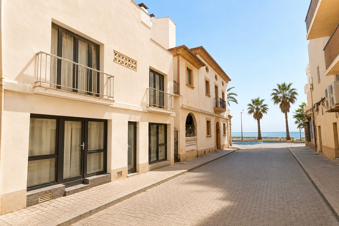 Villa in Playa de Palma, Palma, Balearic Islands 2 - 18934238