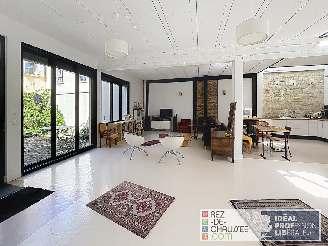 House in Gennevilliers, Ile-de-France, France 2 - 18935531