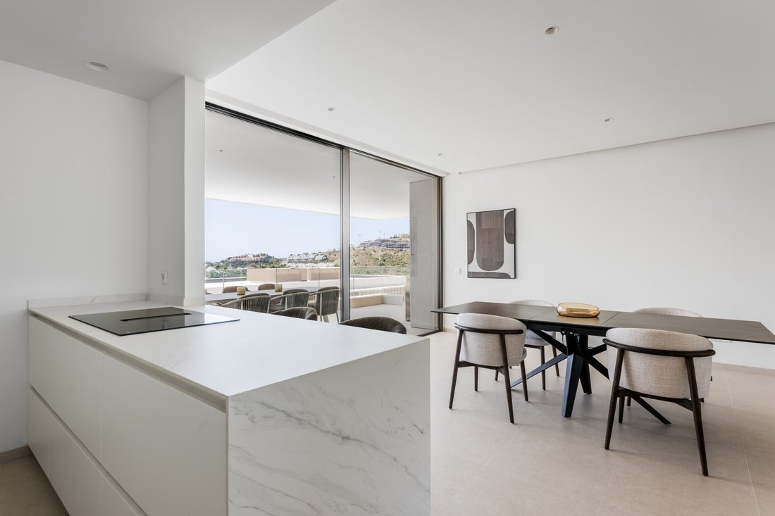 Apartment in Benahavis, Andalusia, Spain 4 - 18934529