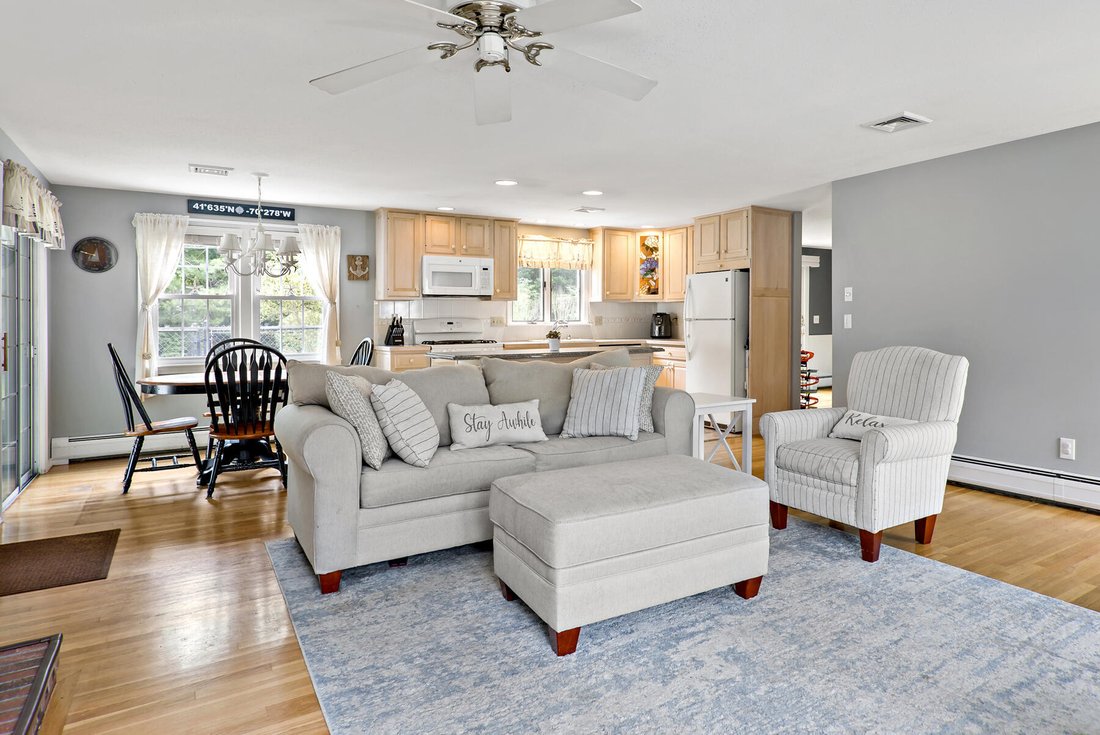 House in Barnstable, Massachusetts, United States 3 - 18932134
