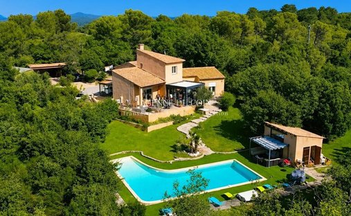 House in Tourves, Provence-Alpes-Côte d'Azur, France 1