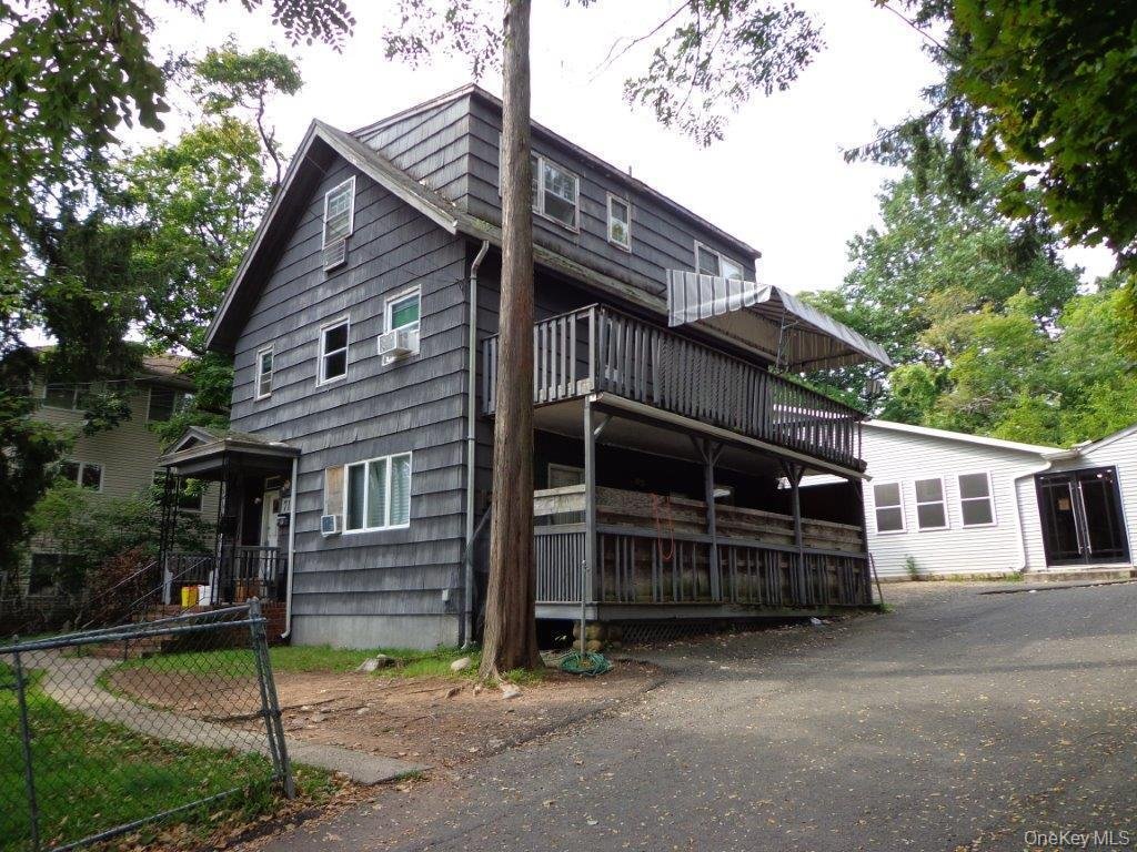 House in Airmont, New York, United States 2 - 18934021