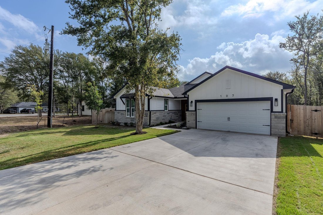 House in Bastrop, Texas, United States 2 - 18934205