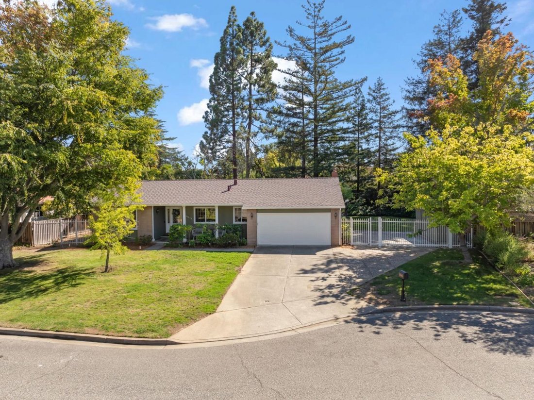 House in Saratoga, California, United States 2 - 18933879