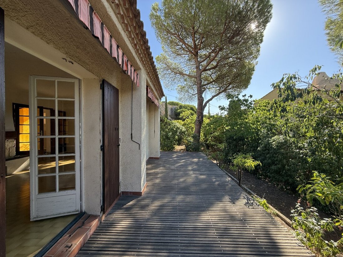 House in Espace Villeroy-Les Quilles, Sète, France 1 - 18935273