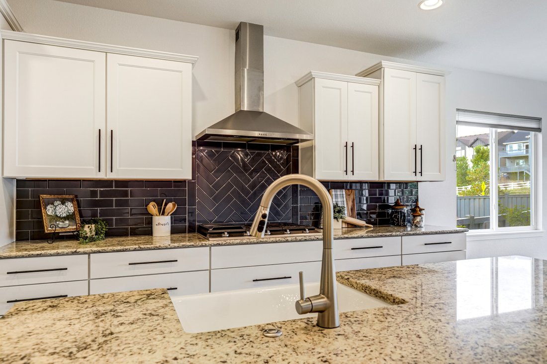 House in Colorado Springs, Colorado, United States 3 - 17630154