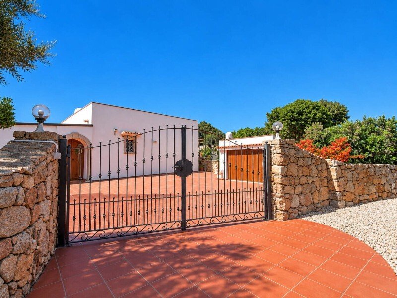 Villa in Santa Teresa Gallura, Sardinia, Italy 5 - 18934015