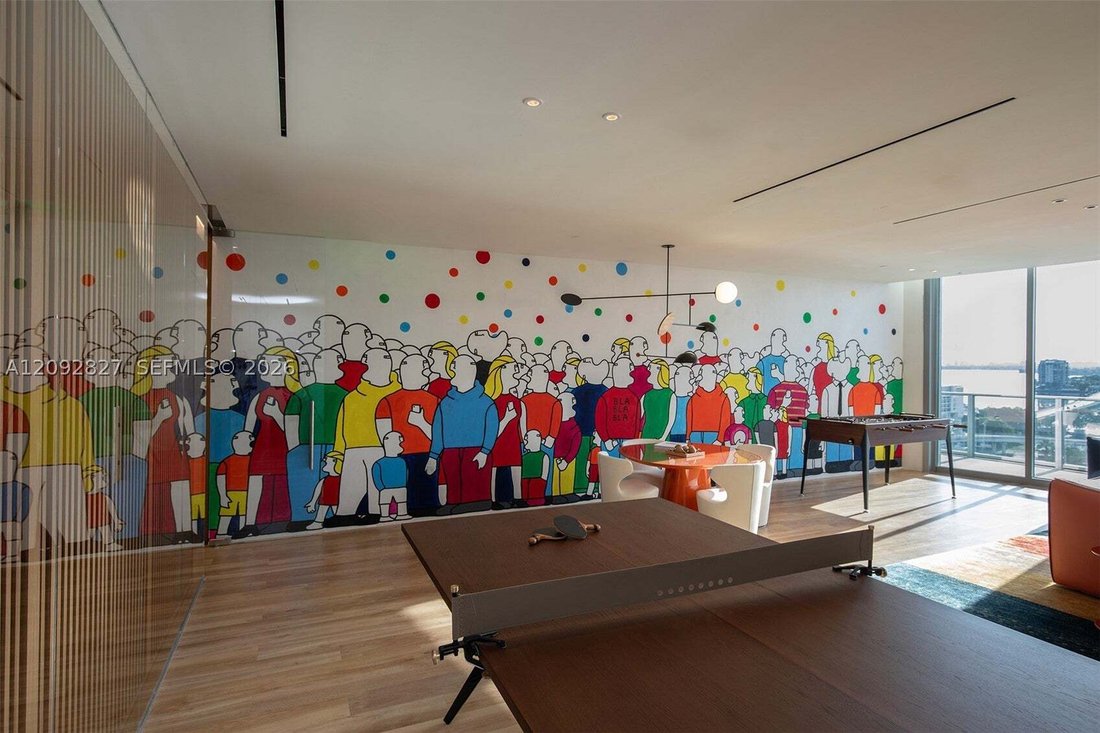 Condo in Miami, Florida, United States 5 - 18934292