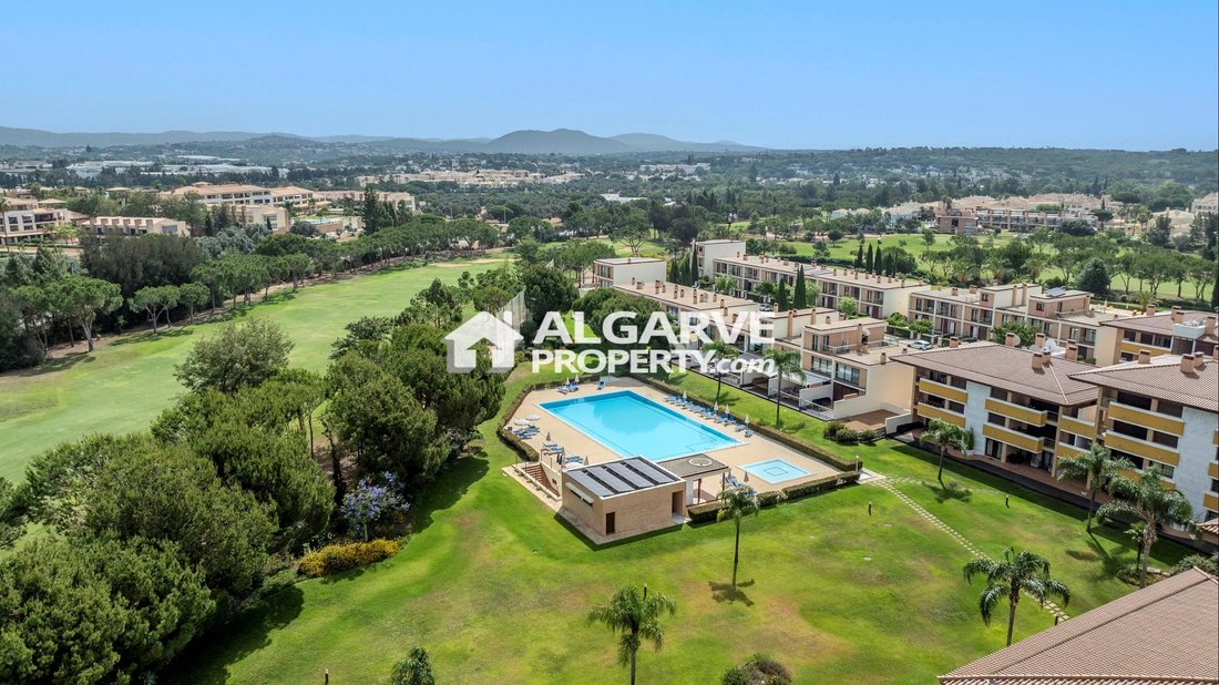 Villa in Vilamoura, Quarteira, Algarve 1 - 18935690