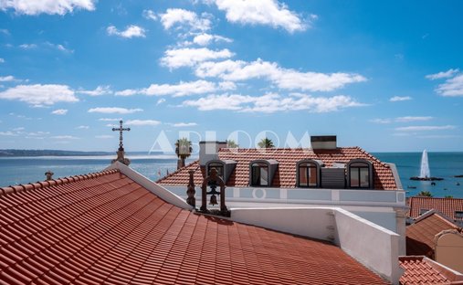 Villa in Paco de Arcos, Lisbon, Portugal 1