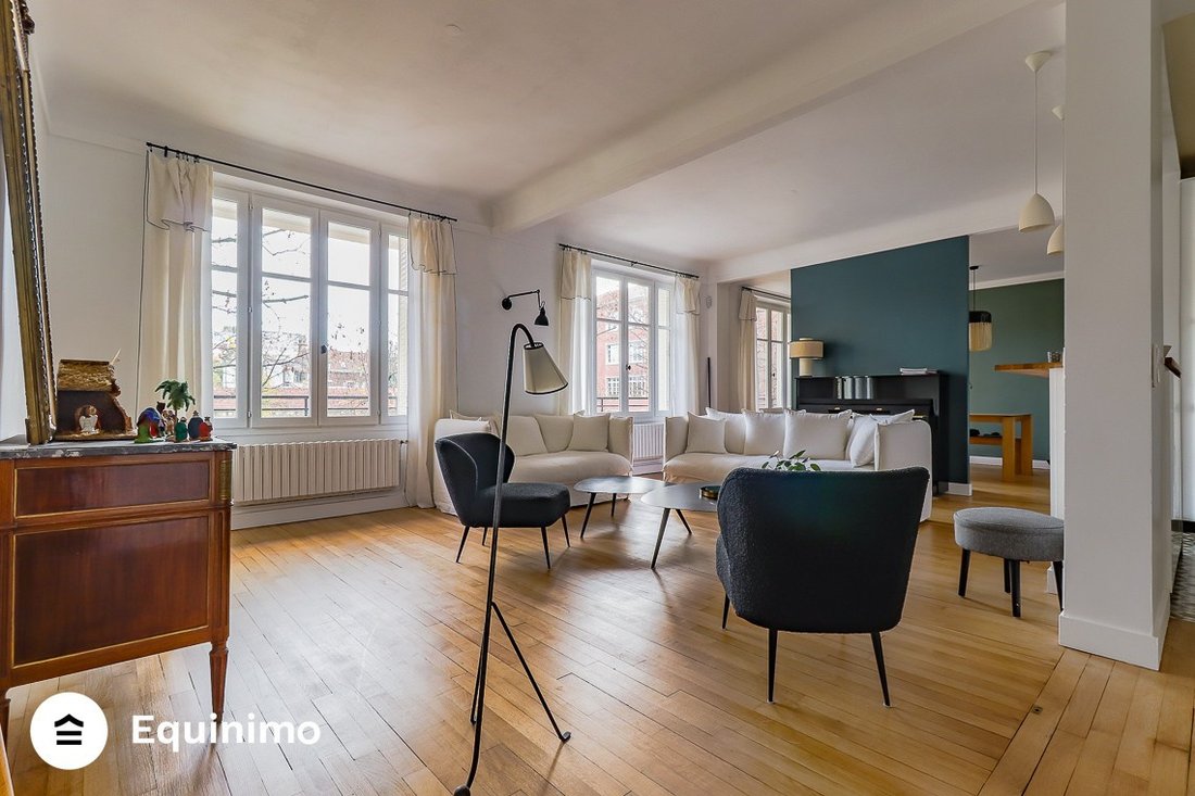 Apartment in Saint Lambert, Paris 15e Arrondissement, Paris 4 - 18935140
