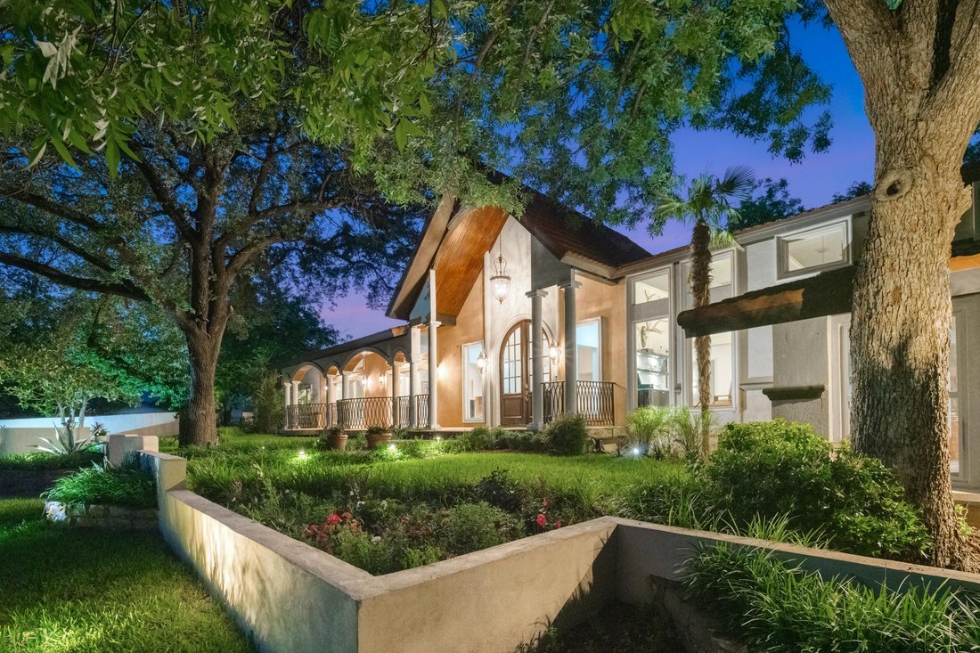 House in Dallas, Texas, United States 2 - 18933198