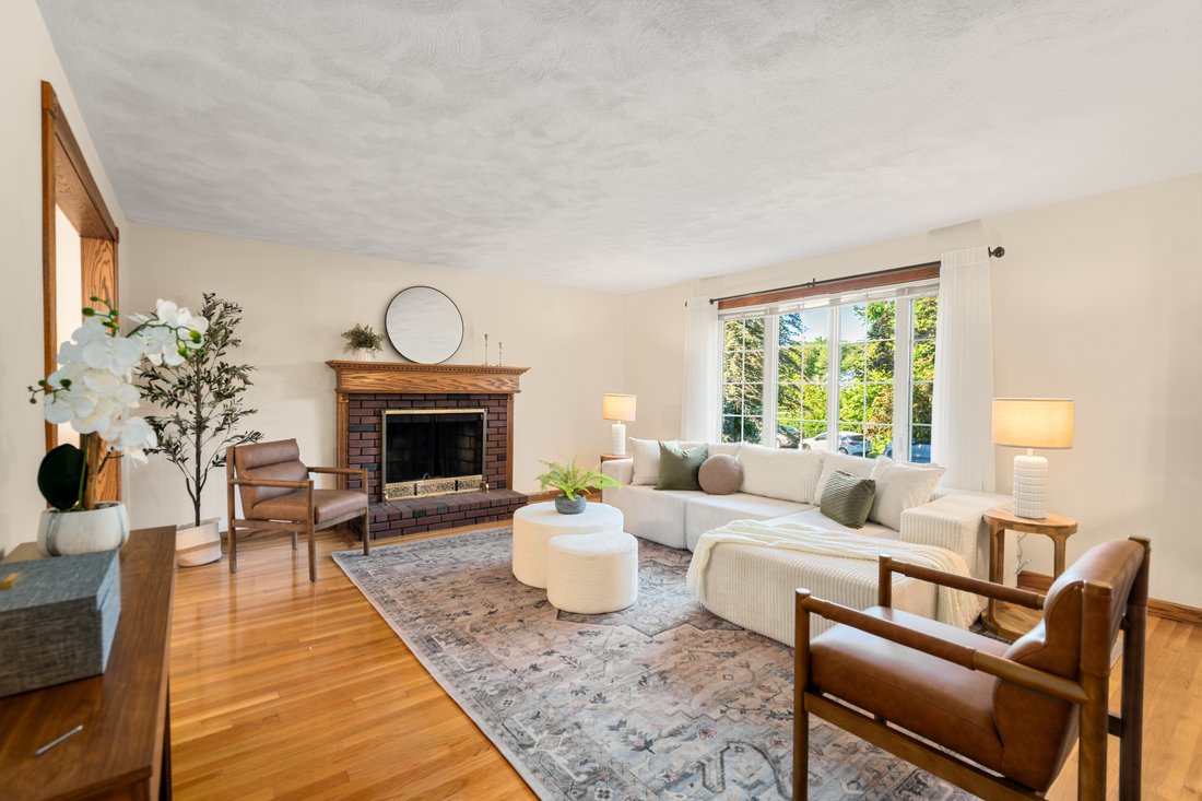 House in Billerica, Massachusetts, United States 1 - 18932125