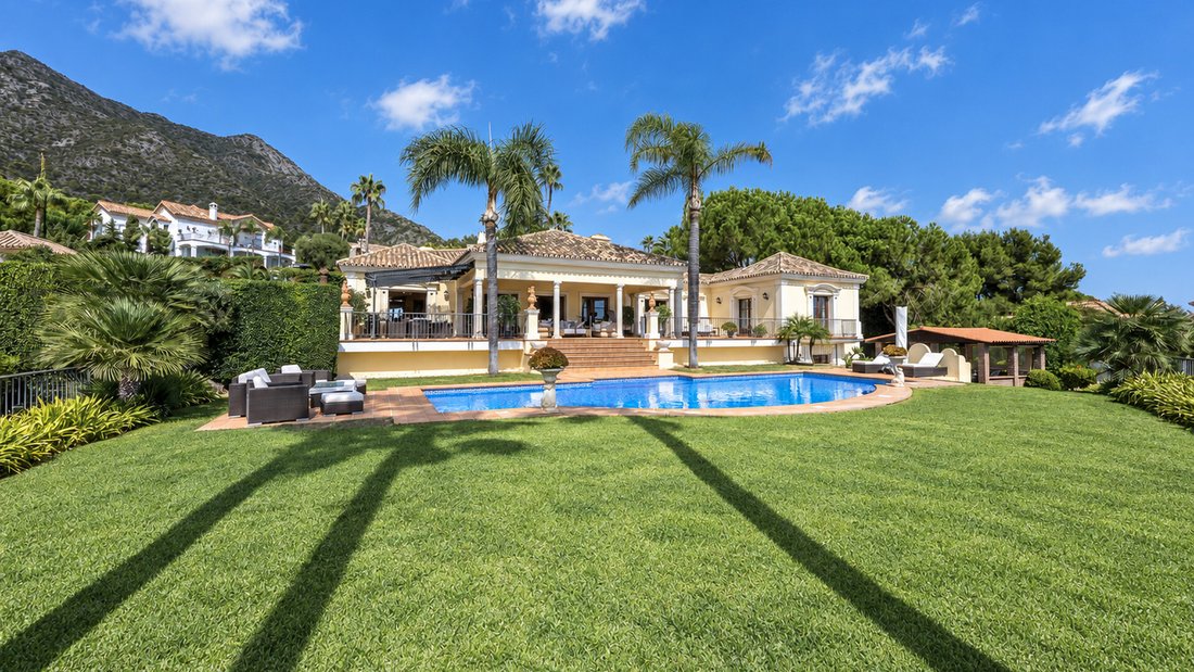 Villa in Sierra Blanca, Marbella, Spanien 1 - 18771203