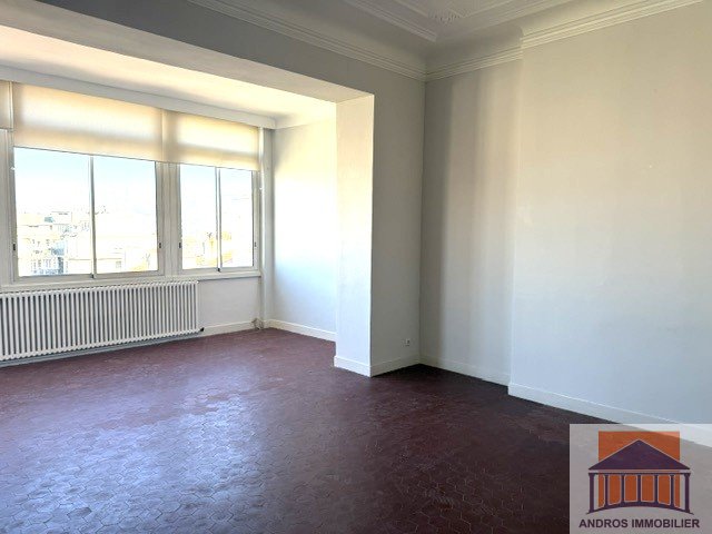 Apartment in Pointe Rouge, 8e Arrondissement, Marseille 3 - 18935343
