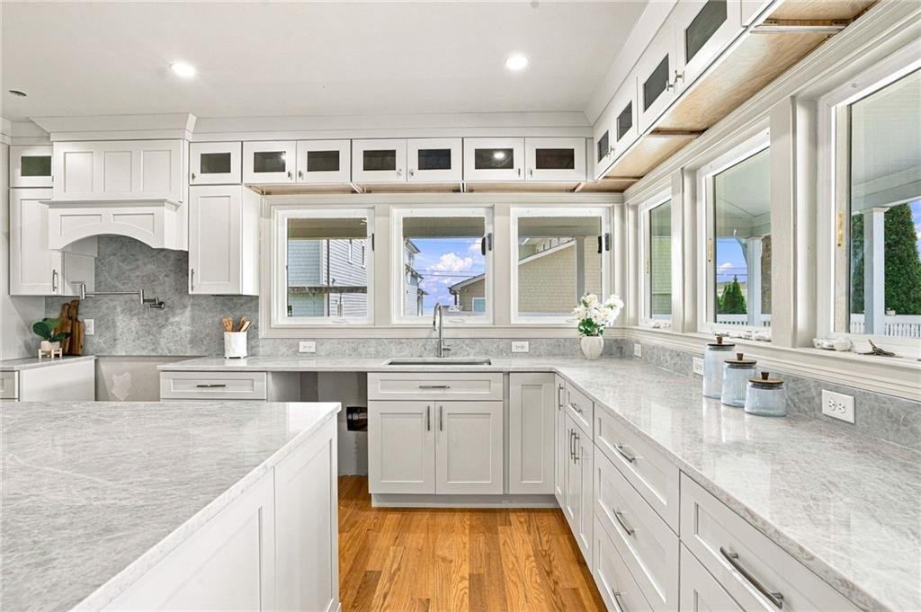 House in Warwick, Rhode Island, United States 2 - 18933407