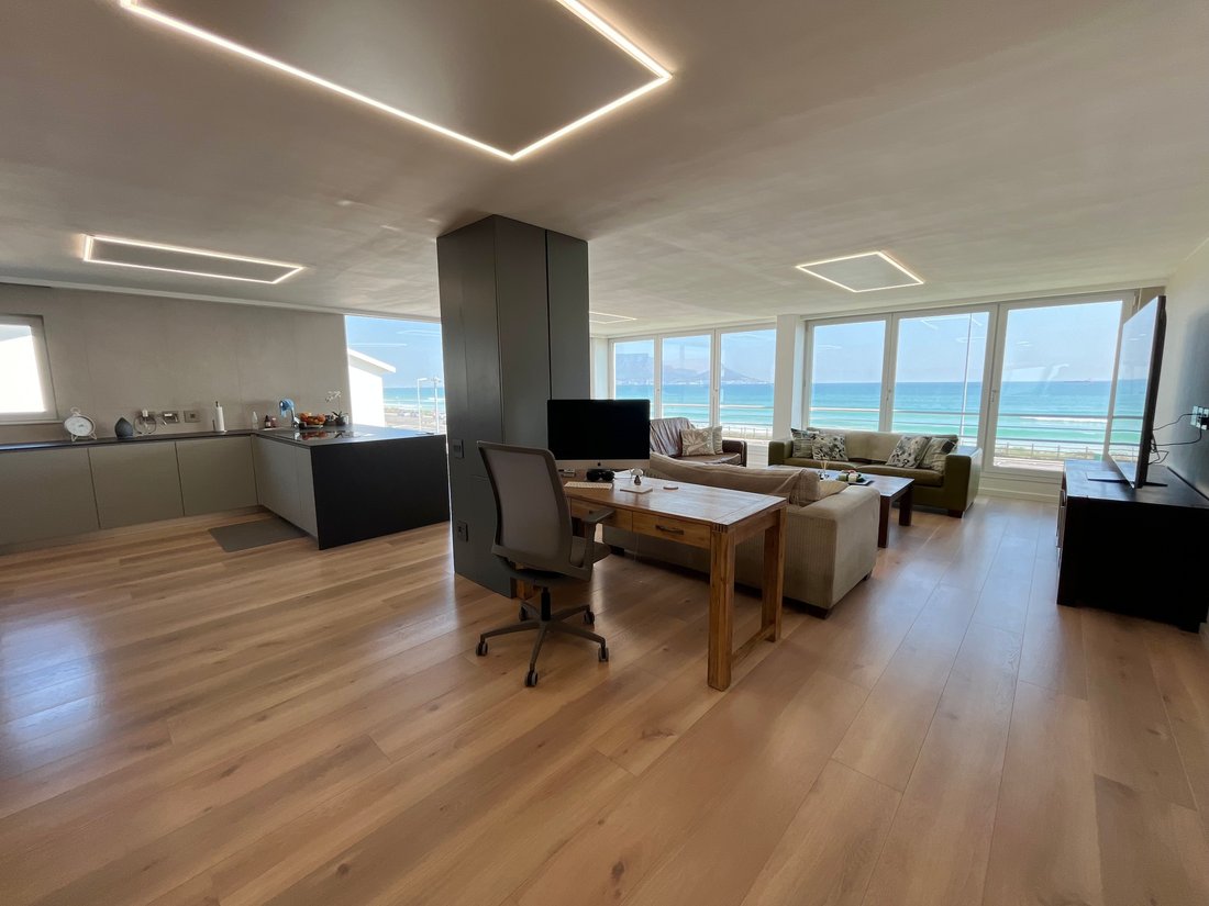 Apartment in Table View, Blaauwberg, Cape Town 5 - 18932724