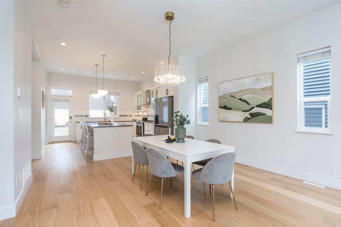 House in Coquitlam, British Columbia, Canada 4 - 18936361