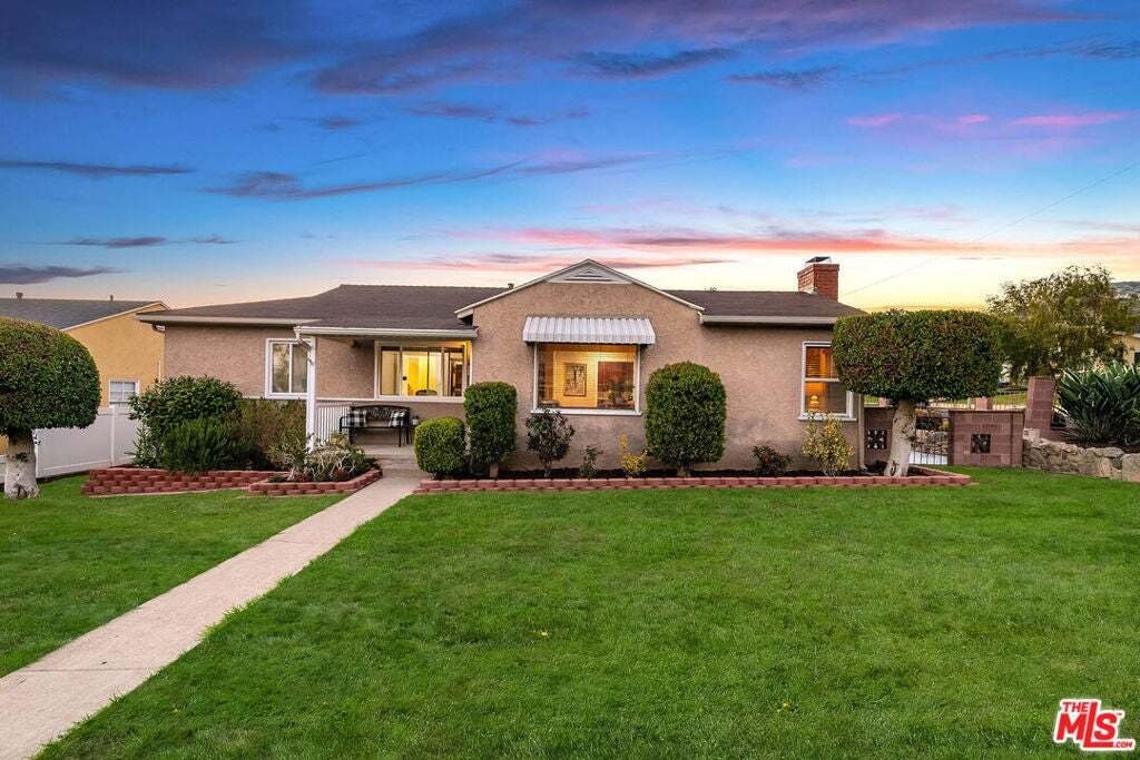 House in Burbank, California, United States 1 - 18933790