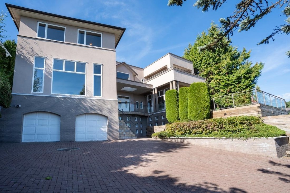 House in West Vancouver, British Columbia, Canada 2 - 18936367