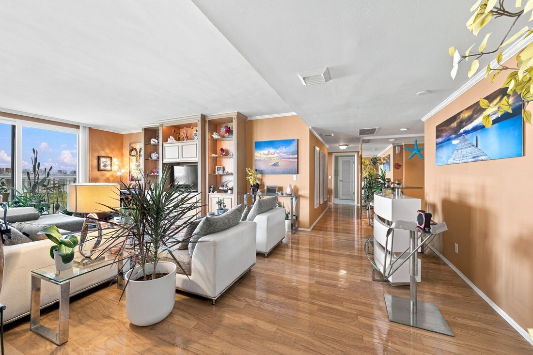 Co Op in Palm Beach, Florida, United States 5 - 18934251