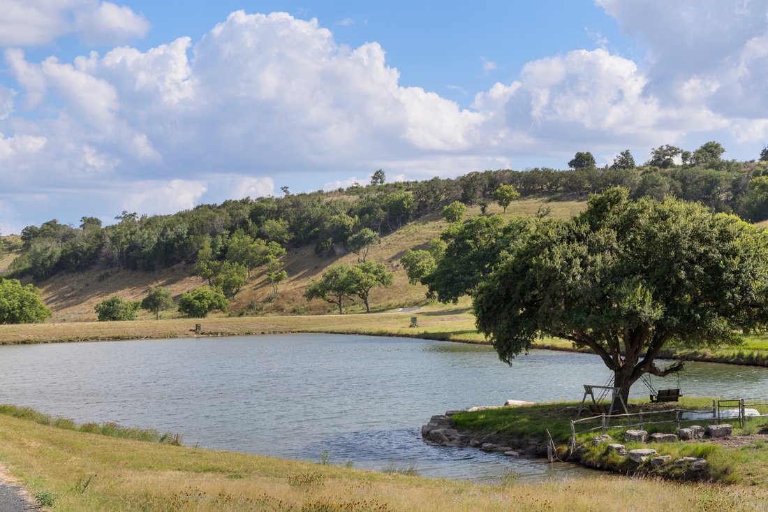 Farm Ranch in Ingram, Texas, United States 2 - 18935326