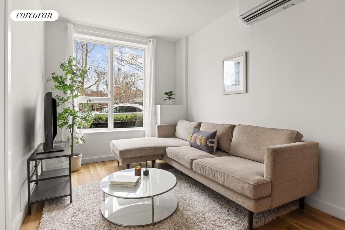 Condo in New York, New York, United States 4 - 18932767