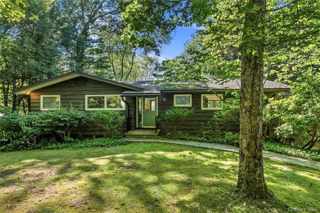 House in Carmel Hamlet, New York, United States 2 - 18936317