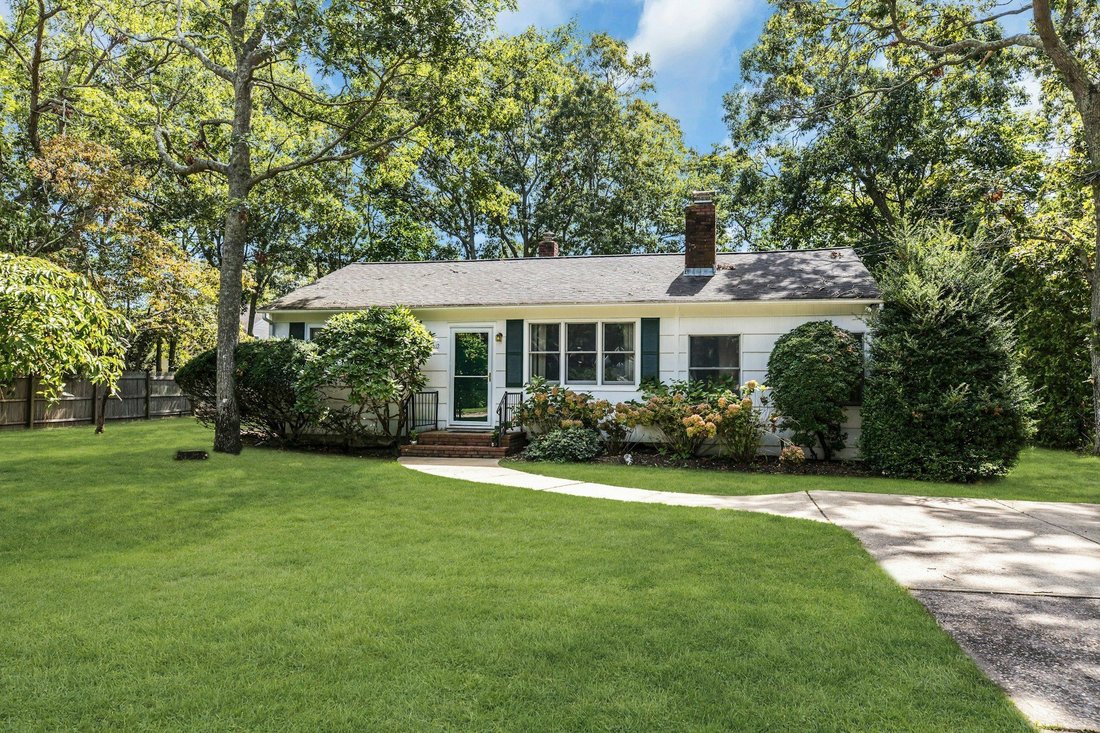 House in Hampton Bays, New York, United States 3 - 18934931