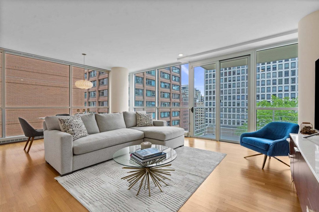 Condo in Chicago, Illinois, United States 3 - 18934865