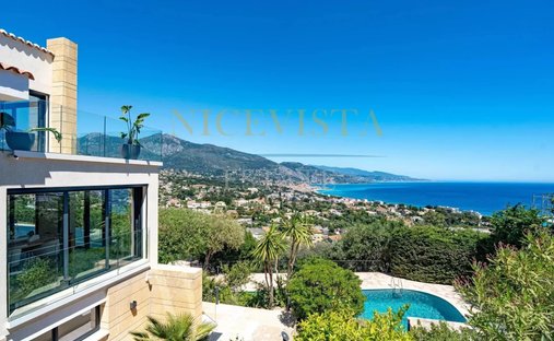 Villa in Cabbe-Saint Roman, Roquebrune-Cap-Martin, France 1