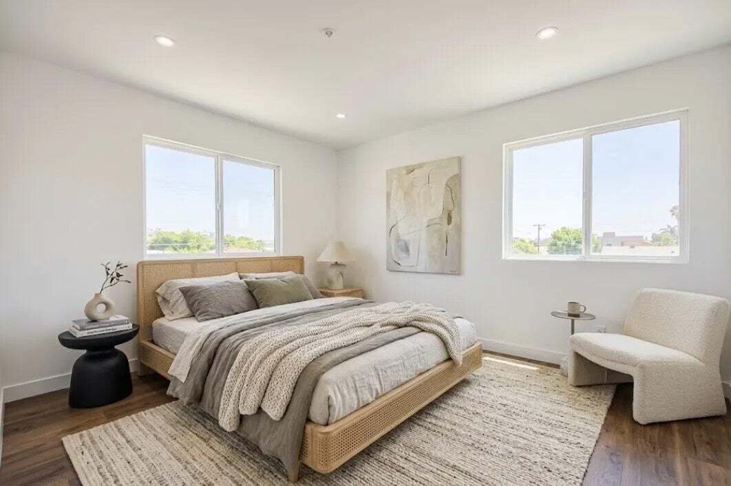 Los Angeles, California, United States 4 - 18934644