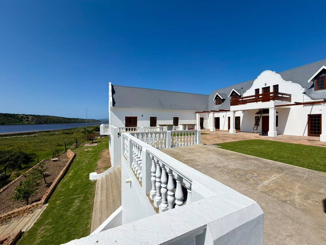 Farm Ranch in Swellendam, Western Cape, South Africa 5 - 18924339
