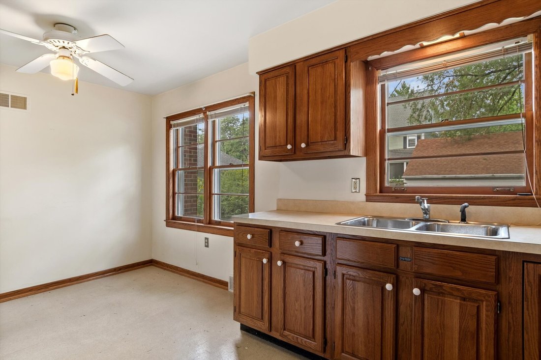 Apartment in Naperville, Illinois, United States 5 - 18932895