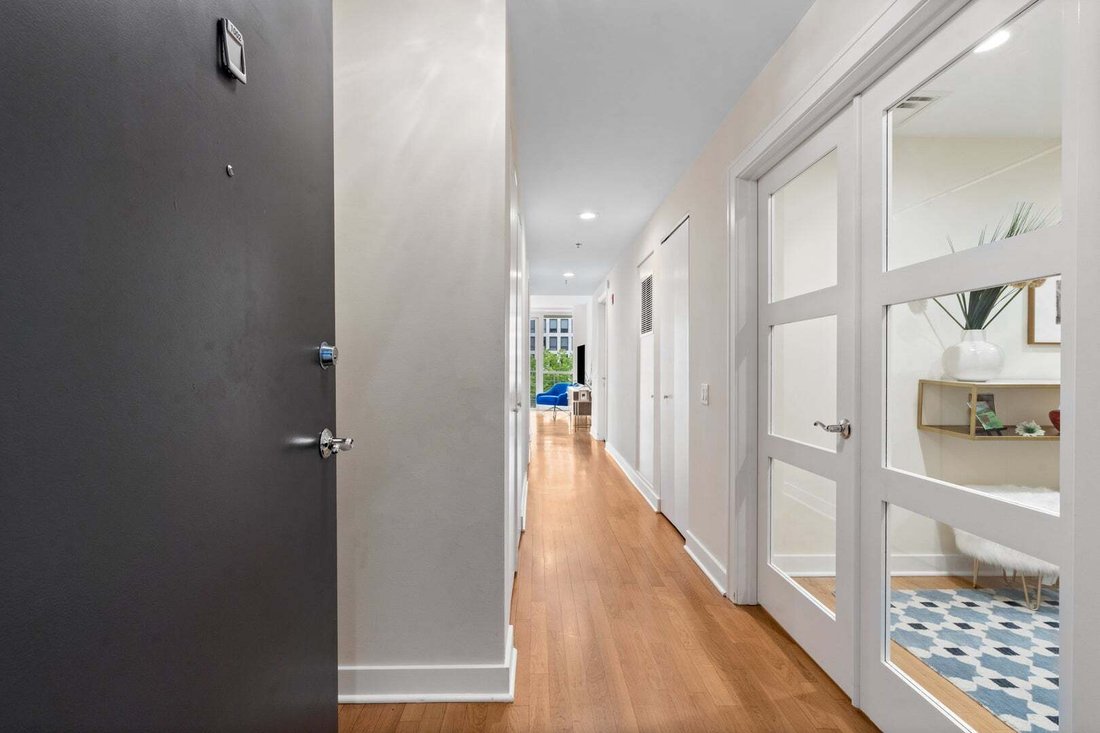 Condo in Chicago, Illinois, United States 2 - 18934865