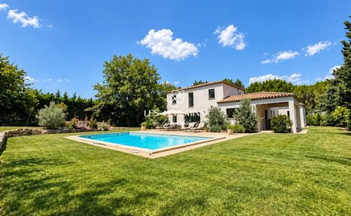 Haus in Le Tholonet, Provence-Alpes-Côte d'Azur, Frankreich 1