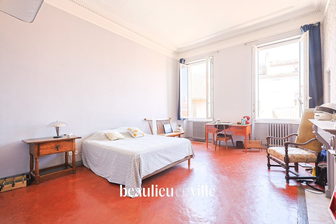 Apartment in Castellane, 6e Arrondissement, Marseille 5 - 18935257