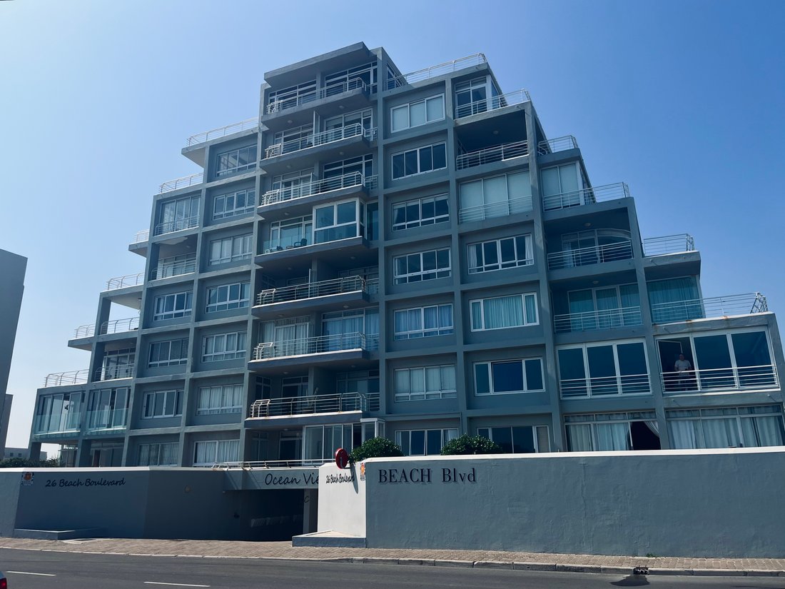 Apartment in Table View, Blaauwberg, Cape Town 2 - 18932724