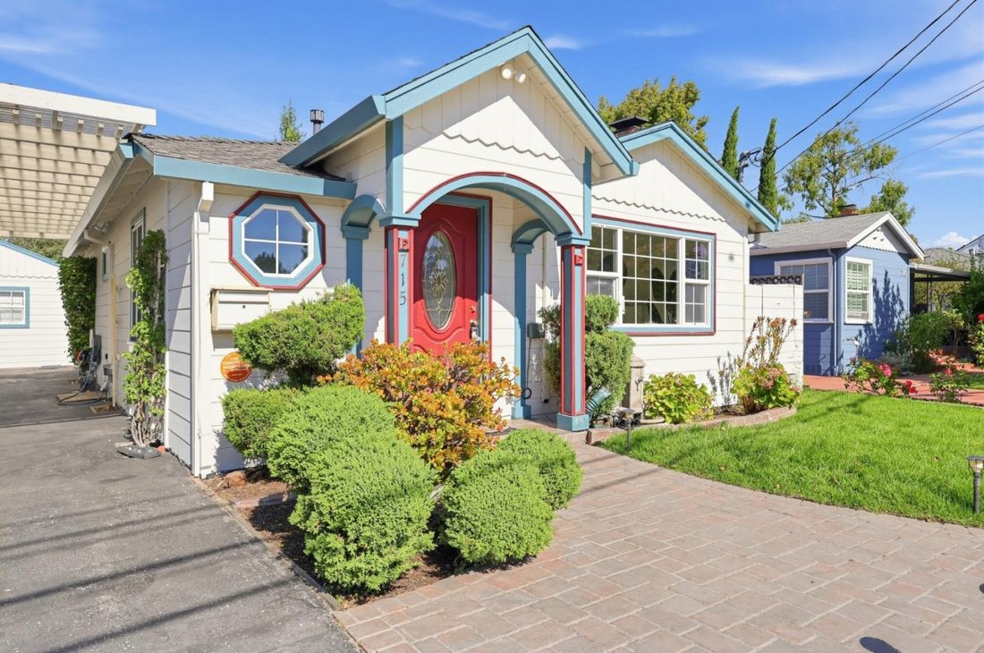 House in Redwood City, California, United States 1 - 18933934