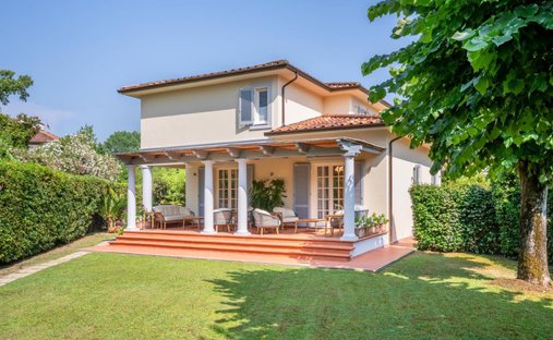Villa à Vittoria Apuana, Forte dei Marmi, Toscane 1