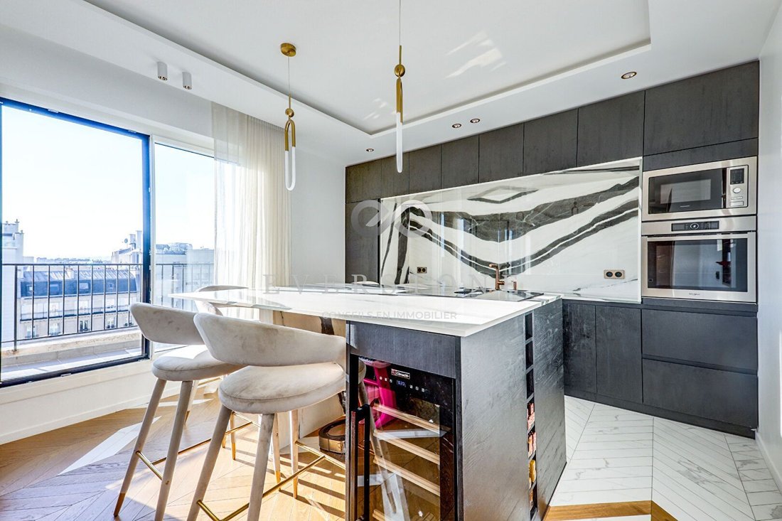 Apartment in La Plaine des Sablons, Neuilly-sur-Seine, France 5 - 18935436