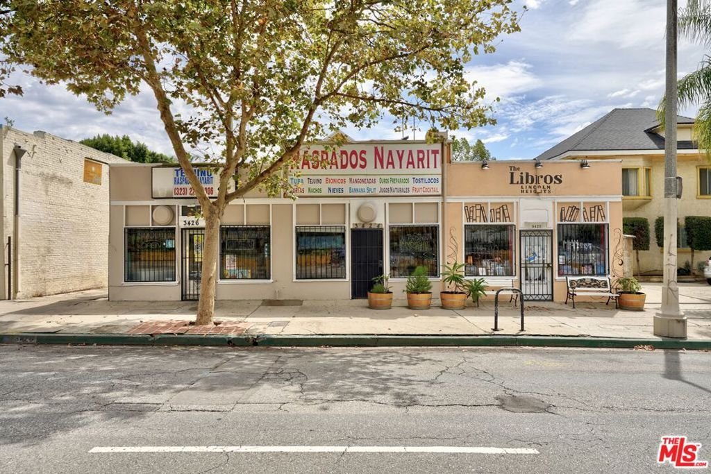 Los Angeles, California, United States 2 - 18933757