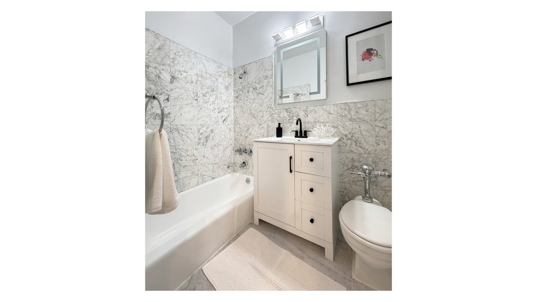 Condo in New York, New York, United States 5 - 18935003